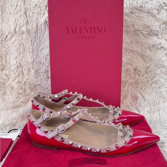 Authentic Valentino Garavani Rockstud Caged Ballet Flats in Patent Leather Red - Picture 3 of 10
